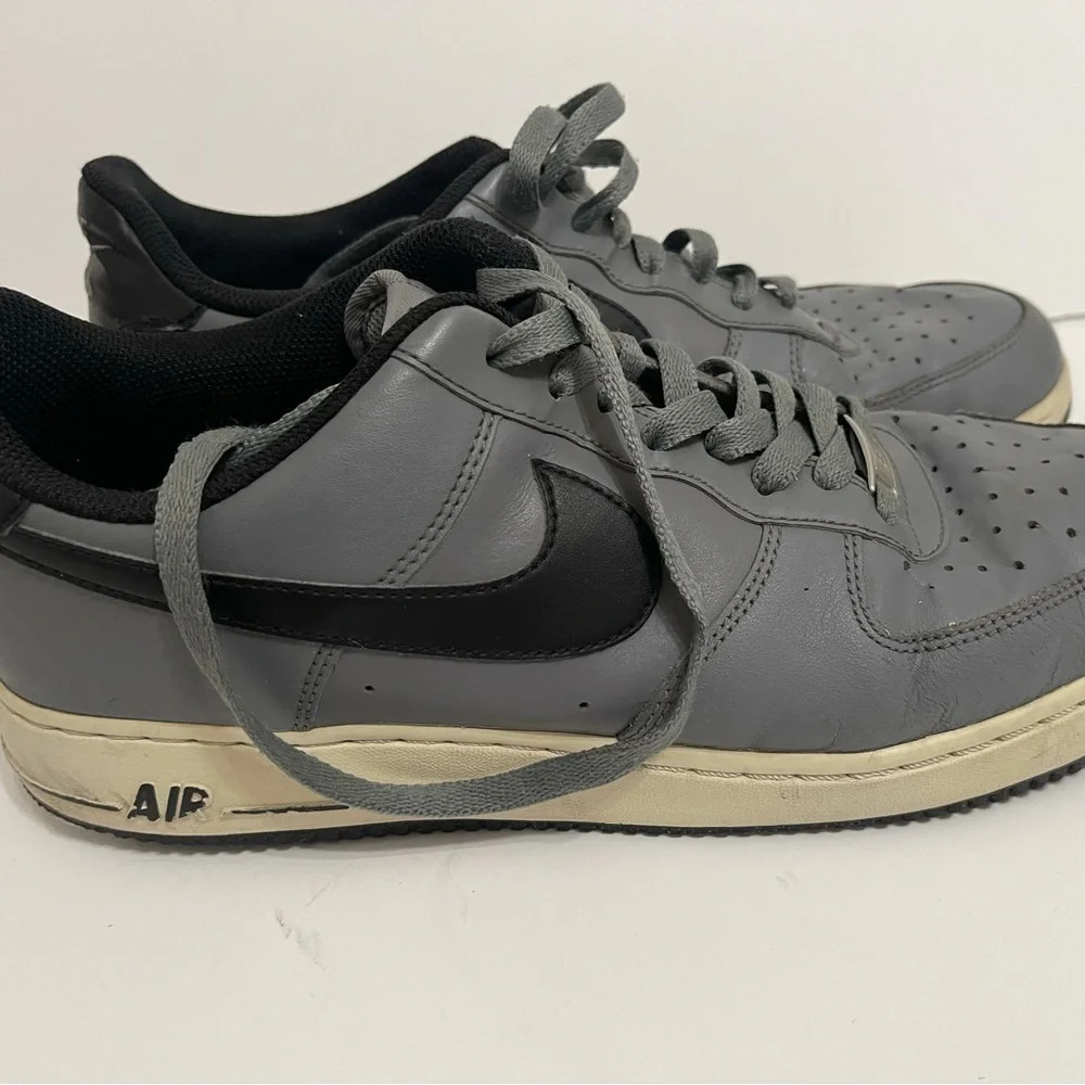 2015 Nike Air Force 1 Low Cool Grey Black White Rare 488298-086 Mens Size 10.5 - Picture 8 of 14